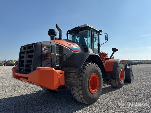 2017 Hitachi Zaxis W220.6 Pala gommata - Pala gommata: foto 3 2017 Hitachi Zaxis W220.6 Pala gommata - Pala gommata: foto 3