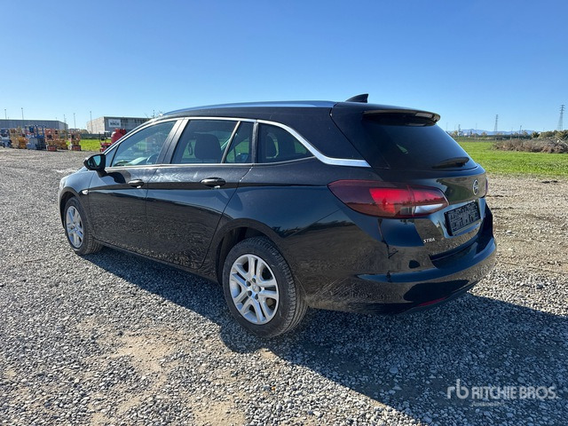 2017 Opel Astra Sport Tourer Automobile - Autovettura: foto 4 2017 Opel Astra Sport Tourer Automobile - Autovettura: foto 4