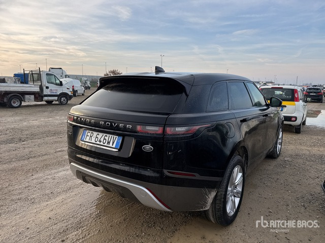 2018 Land Rover Range Rover Velar 2.0 DI4 R-DYNAMIC 240cv SUV - SUV/ Fuoristrada: foto 3 2018 Land Rover Range Rover Velar 2.0 DI4 R-DYNAMIC 240cv SUV - SUV/ Fuoristrada: foto 3