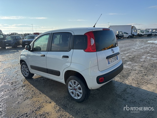 2019 Fiat Panda BERLINA 900CC 85CV VAN EU6D 4X4 ... Van Truck - Autocarro furgonato: foto 2 2019 Fiat Panda BERLINA 900CC 85CV VAN EU6D 4X4 ... Van Truck - Autocarro furgonato: foto 2