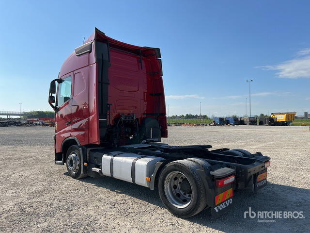 2019 Volvo FH 420 4x2 S/A Sleeper Truck Tractor - Trincia a martelli/ Trinciatrice: foto 3 2019 Volvo FH 420 4x2 S/A Sleeper Truck Tractor - Trincia a martelli/ Trinciatrice: foto 3