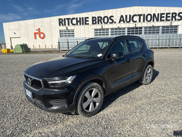 2020 Volvo XC40 D3 GEARTRONIC BUSINESS SUV - SUV/ Fuoristrada: foto 1 2020 Volvo XC40 D3 GEARTRONIC BUSINESS SUV - SUV/ Fuoristrada: foto 1