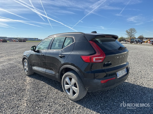 2020 Volvo XC40 D3 GEARTRONIC BUSINESS SUV - SUV/ Fuoristrada: foto 3 2020 Volvo XC40 D3 GEARTRONIC BUSINESS SUV - SUV/ Fuoristrada: foto 3