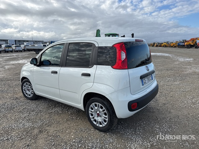 2021 Fiat Panda BERLINA 1.0 70CV HYBRID EURO 6D ... Automobile - Autovettura: foto 2 2021 Fiat Panda BERLINA 1.0 70CV HYBRID EURO 6D ... Automobile - Autovettura: foto 2