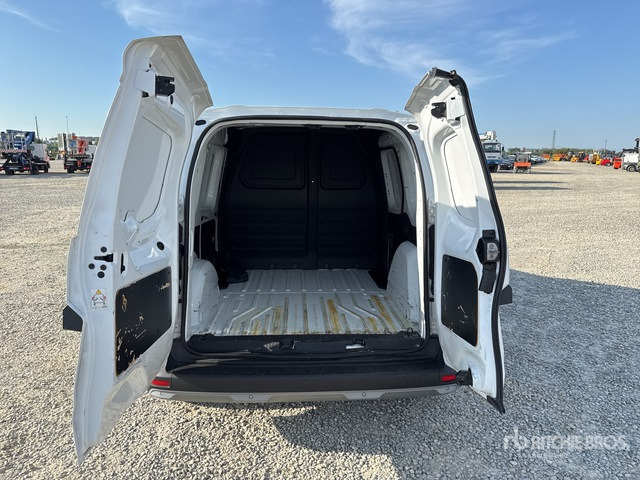 2022 Renault Kangoo EDITION ONE BLUE DCI 115 Van Truck - Furgoncino: foto 5 2022 Renault Kangoo EDITION ONE BLUE DCI 115 Van Truck - Furgoncino: foto 5