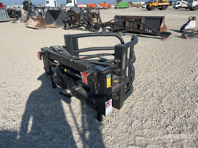 2024 GIRAUDO ALT003DG Bale Clamp :Misc. Balers and Hay Equipment - Pinza per Macchina agricola: foto 1 2024 GIRAUDO ALT003DG Bale Clamp :Misc. Balers and Hay Equipment - Pinza per Macchina agricola: foto 1