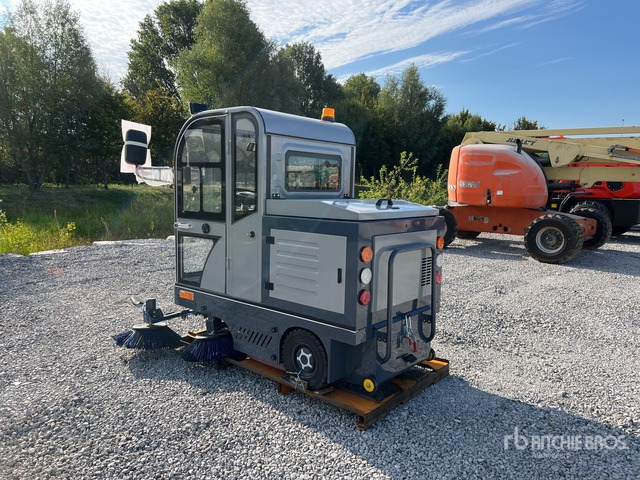 2025 Kaster VOL-2000 (Unused) Broom Tractor - Spazzatrice stradale: foto 4 2025 Kaster VOL-2000 (Unused) Broom Tractor - Spazzatrice stradale: foto 4