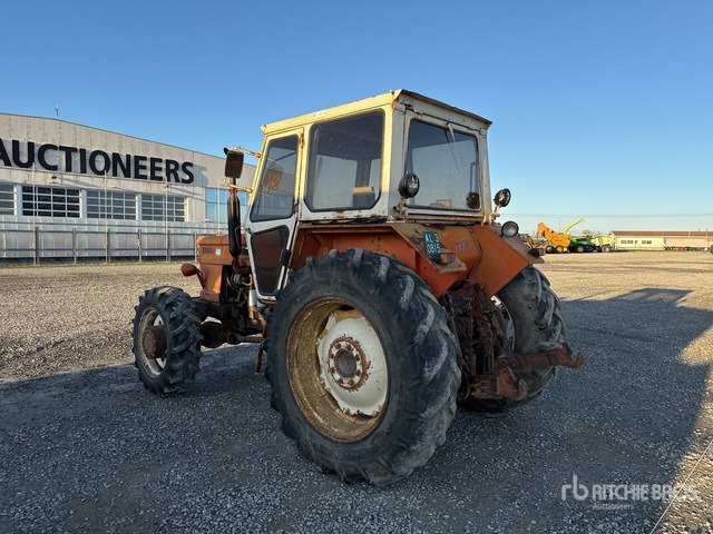 Fiat 1300 DT 4WD Tractor - Trattore: foto 2 Fiat 1300 DT 4WD Tractor - Trattore: foto 2