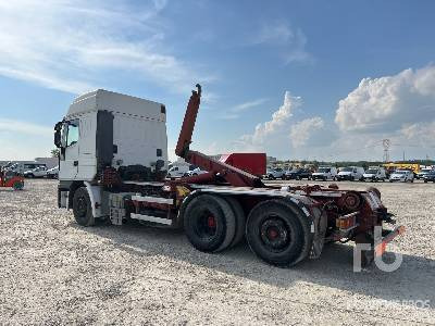 IVECO MAGIRUS 260E43/ 6x2 Sleeper - Autocarro scarrabile: foto 2 IVECO MAGIRUS 260E43/ 6x2 Sleeper - Autocarro scarrabile: foto 2