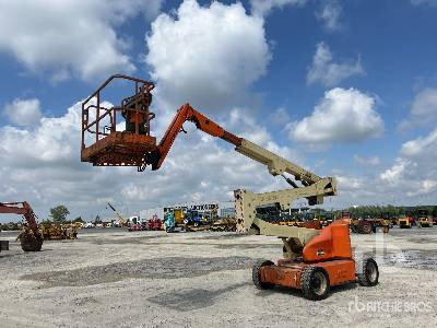 JLG E450AJ Electric - Piattaforma articolata: foto 1 JLG E450AJ Electric - Piattaforma articolata: foto 1