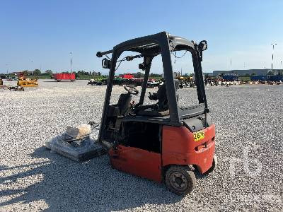 LINDE E16PH-01 1600 kg (Inoperable) - Carrello elevatore elettrico: foto 3 LINDE E16PH-01 1600 kg (Inoperable) - Carrello elevatore elettrico: foto 3