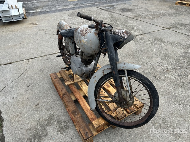 Moto Morini Classic Bike - Motocicletta: foto 2 Moto Morini Classic Bike - Motocicletta: foto 2