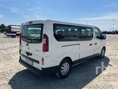 RENAULT TRAFIC 9 seats - Autocarro furgonato: foto 3 RENAULT TRAFIC 9 seats - Autocarro furgonato: foto 3