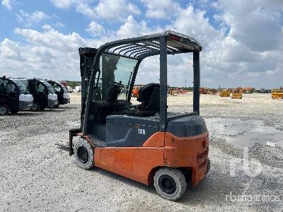 TOYOTA 8FBMT30 3000 kg (Inoperable) - Carrello elevatore elettrico: foto 3 TOYOTA 8FBMT30 3000 kg (Inoperable) - Carrello elevatore elettrico: foto 3