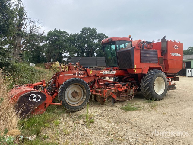 1998 Matrot M41H Self-Propelled Machine A Better ... Sugar Beet Harvester - Trincia a martelli/ Trinciatrice: foto 1 1998 Matrot M41H Self-Propelled Machine A Better ... Sugar Beet Harvester - Trincia a martelli/ Trinciatrice: foto 1