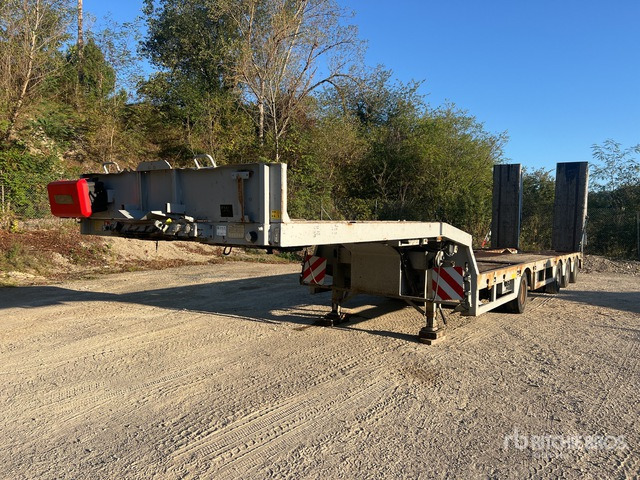 2001 Faymonville STNZ4U Quad/A Semi-Remorque Porte-Engi ... Lowboy Trailer - Semirimorchio pianale ribassato: foto 4 2001 Faymonville STNZ4U Quad/A Semi-Remorque Porte-Engi ... Lowboy Trailer - Semirimorchio pianale ribassato: foto 4
