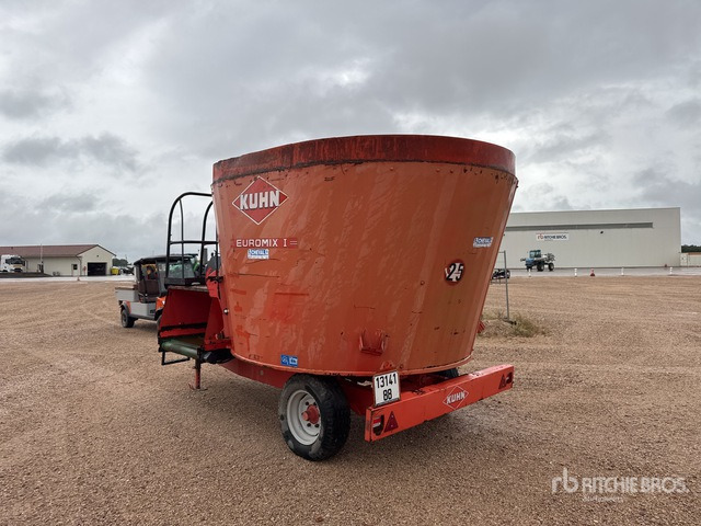 2006 Kuhn Euromix I 980 Melangeuse Distributrice Livestock Feeder - Carro miscelatore: foto 3 2006 Kuhn Euromix I 980 Melangeuse Distributrice Livestock Feeder - Carro miscelatore: foto 3
