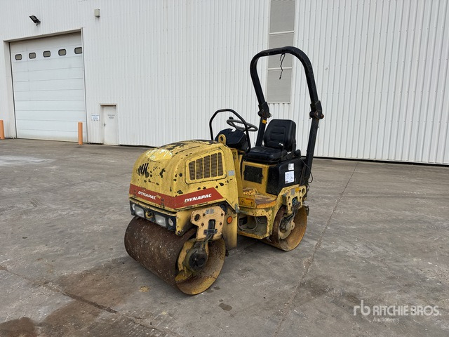 2008 Dynapac CC900 Compacteur Vibrant Tandem Double Drum Roller - Rullo stradale: foto 1 2008 Dynapac CC900 Compacteur Vibrant Tandem Double Drum Roller - Rullo stradale: foto 1