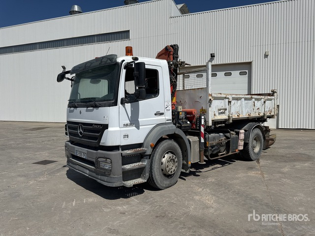 2008 Mercedes Axor 1833 2008 Palfinger PK15500 6100 kg ... Dump Truck with Crane - Autocarro ribaltabile, Camion con gru: foto 1 2008 Mercedes Axor 1833 2008 Palfinger PK15500 6100 kg ... Dump Truck with Crane - Autocarro ribaltabile, Camion con gru: foto 1