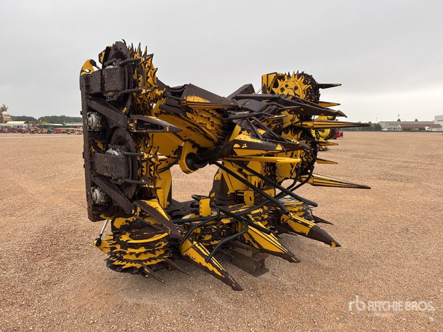 2010 New Holland FI470 Bec A Mais 10 Rangs 10 Row Corn Forage Harvester Header - Spannocchiatore: foto 2 2010 New Holland FI470 Bec A Mais 10 Rangs 10 Row Corn Forage Harvester Header - Spannocchiatore: foto 2