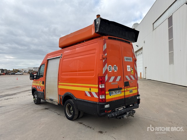 2011 Iveco 50C15 4x2 Vehicule Utilitaire Van Truck - Autocarro furgonato: foto 2 2011 Iveco 50C15 4x2 Vehicule Utilitaire Van Truck - Autocarro furgonato: foto 2