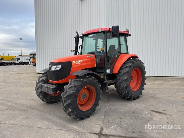 2011 Kubota M108S 4x4 Tracteur Agricole 4WD Tractor - Trattore: foto 1 2011 Kubota M108S 4x4 Tracteur Agricole 4WD Tractor - Trattore: foto 1