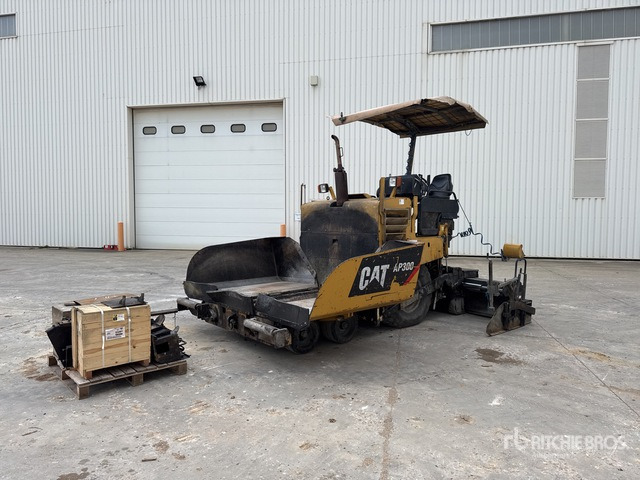 2012 Cat AP300 Wheel Finisseur Asphalt Paver - Finitrice: foto 1 2012 Cat AP300 Wheel Finisseur Asphalt Paver - Finitrice: foto 1