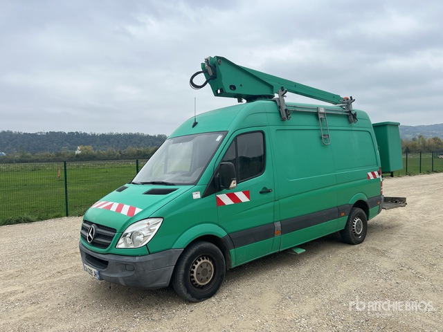 2012 Mercedes-Benz Sprinter 2011 COMILEV EN120TF2 12 m on 4 ... Bucket Truck - Piattaforma autocarrata: foto 2 2012 Mercedes-Benz Sprinter 2011 COMILEV EN120TF2 12 m on 4 ... Bucket Truck - Piattaforma autocarrata: foto 2