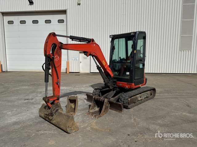2015 Kubota U27-4 Mini-Pelle Mini Excavator: <6.6t - Miniescavatore: foto 1 2015 Kubota U27-4 Mini-Pelle Mini Excavator: <6.6t - Miniescavatore: foto 1