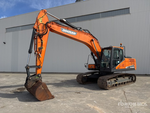 2021 Doosan DX225LC-5 Pelle Sur Chenilles Tracked Excavator - Escavatore cingolato: foto 1 2021 Doosan DX225LC-5 Pelle Sur Chenilles Tracked Excavator - Escavatore cingolato: foto 1