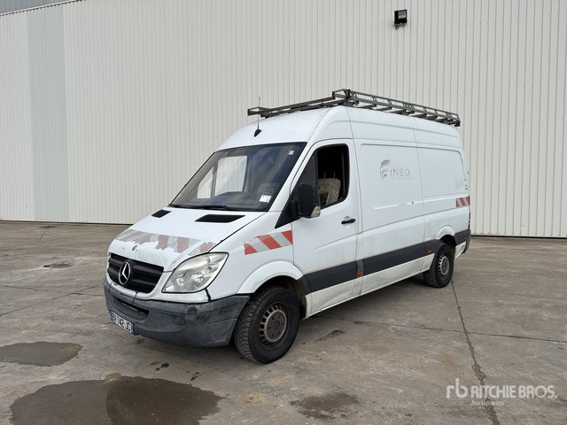 2011 Mercedes Benz Sprinter 313 CDI Vehicule Utilitaire Cargo Van - Furgone: foto 1 2011 Mercedes Benz Sprinter 313 CDI Vehicule Utilitaire Cargo Van - Furgone: foto 1