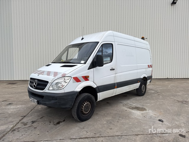 2012 Mercedes Benz Sprinter 313 CDI 4x4 Vehicule Utilitaire Cargo Van - Furgone: foto 1 2012 Mercedes Benz Sprinter 313 CDI 4x4 Vehicule Utilitaire Cargo Van - Furgone: foto 1