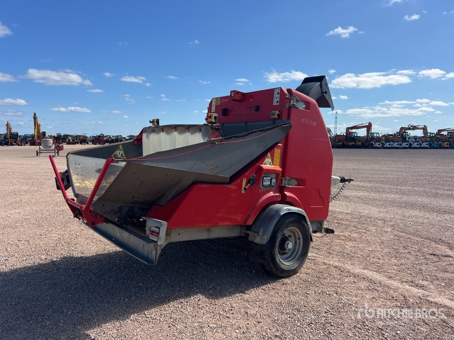 Saelen Cobra 65DRI D?chiqueteuse de bois - Cippatrice: foto 4 Saelen Cobra 65DRI D?chiqueteuse de bois - Cippatrice: foto 4