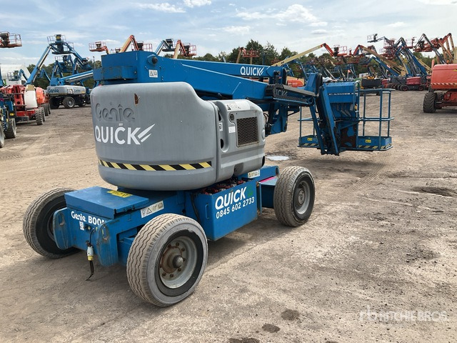 2011 Genie Z45/28 2WD Hybrid Articulating Boom Lift - Piattaforma articolata: foto 3 2011 Genie Z45/28 2WD Hybrid Articulating Boom Lift - Piattaforma articolata: foto 3