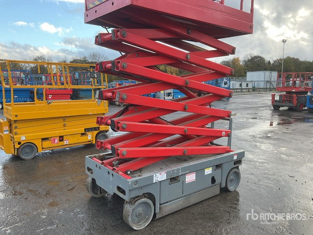 2014 Haulotte Compact 14 Electric Scissor Lift - Piattaforma a pantografo: foto 5 2014 Haulotte Compact 14 Electric Scissor Lift - Piattaforma a pantografo: foto 5