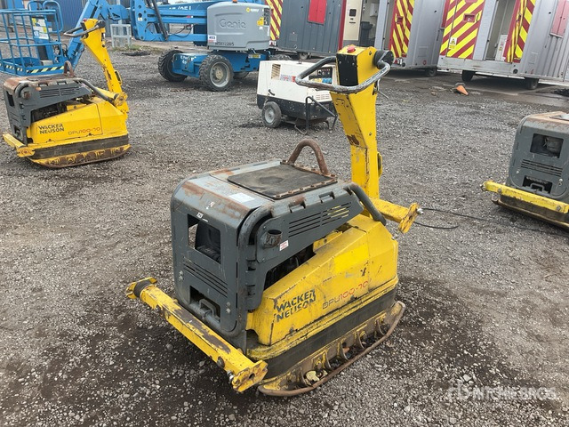 2014 Wacker Neuson Vibroplate DPU100-70LES Vibratory Plate Compactor Vibratory Plate Compactor - Piastra vibrante: foto 1 2014 Wacker Neuson Vibroplate DPU100-70LES Vibratory Plate Compactor Vibratory Plate Compactor - Piastra vibrante: foto 1