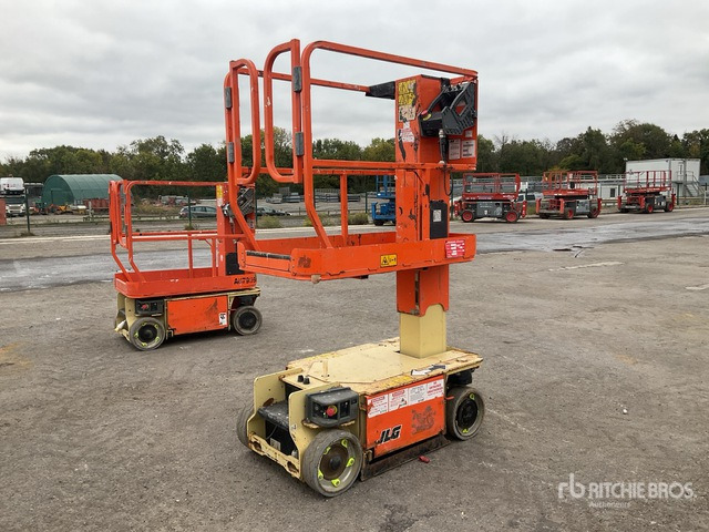 2015 JLG 1230ES Scissor Lift Vertical Mast Lift - Elevatore verticale: foto 1 2015 JLG 1230ES Scissor Lift Vertical Mast Lift - Elevatore verticale: foto 1