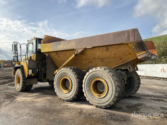 2015 Komatsu HM300-3 Articulated Dump Truck - Dumper articolato: foto 4 2015 Komatsu HM300-3 Articulated Dump Truck - Dumper articolato: foto 4