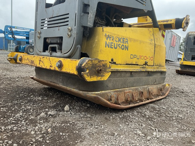 2015 Wacker Neuson Vibroplate DPU100-70 LES Vibratory Plate Compactor Vibratory Plate Compactor - Piastra vibrante: foto 5 2015 Wacker Neuson Vibroplate DPU100-70 LES Vibratory Plate Compactor Vibratory Plate Compactor - Piastra vibrante: foto 5