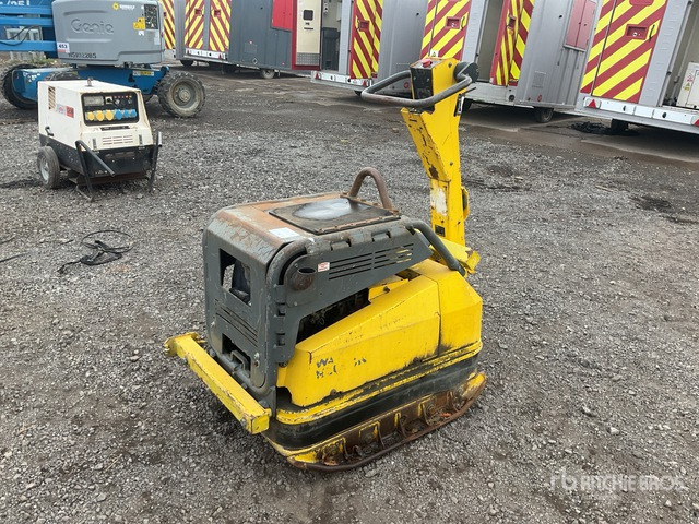 2015 Wacker Neuson Vibroplate DPU100-70 LES Vibratory Plate Compactor Vibratory Plate Compactor - Piastra vibrante: foto 1 2015 Wacker Neuson Vibroplate DPU100-70 LES Vibratory Plate Compactor Vibratory Plate Compactor - Piastra vibrante: foto 1