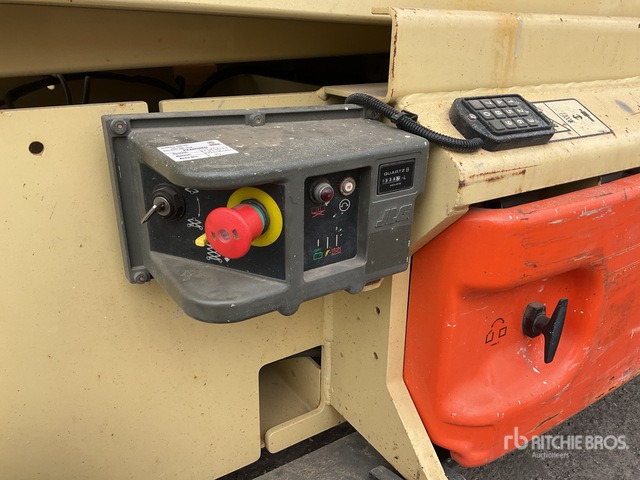 2016 JLG 3246ES 2016 JLG 3246 ES Scissor Lift Scissor Lift - Piattaforma a pantografo: foto 5 2016 JLG 3246ES 2016 JLG 3246 ES Scissor Lift Scissor Lift - Piattaforma a pantografo: foto 5