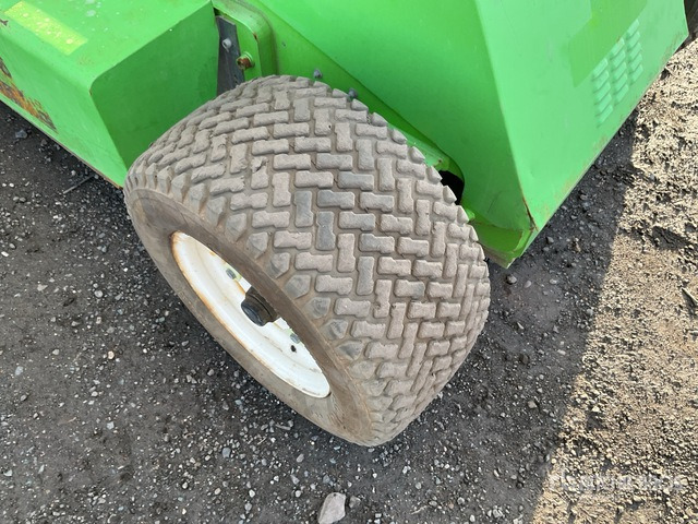 2017 Nifty-Lift HR12NDE 2WD Diesel Articulating Boom Lift - Piattaforma articolata: foto 5 2017 Nifty-Lift HR12NDE 2WD Diesel Articulating Boom Lift - Piattaforma articolata: foto 5