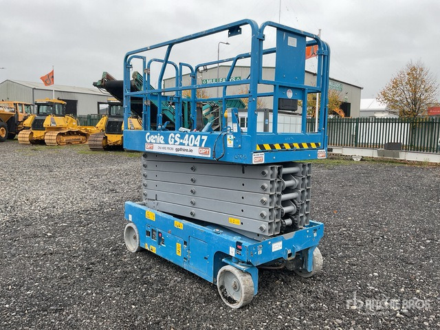 2019 Genie GS-4047 2019 Genie GS4047 Scissor Lift Scissor Lift - Piattaforma a pantografo: foto 4 2019 Genie GS-4047 2019 Genie GS4047 Scissor Lift Scissor Lift - Piattaforma a pantografo: foto 4