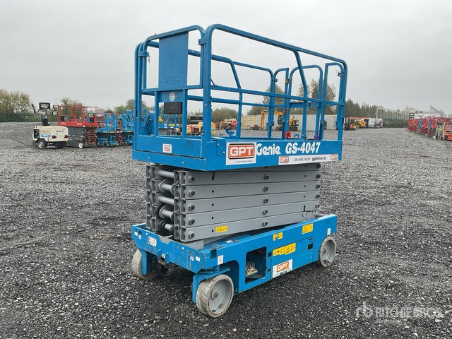 2019 Genie GS-4047 2019 Genie GS4047 Scissor Lift Scissor Lift - Piattaforma a pantografo: foto 3 2019 Genie GS-4047 2019 Genie GS4047 Scissor Lift Scissor Lift - Piattaforma a pantografo: foto 3