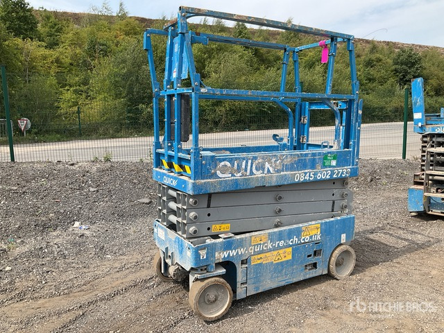 Piattaforma a pantografo 2019 Genie GS1932 Electric Scissor Lift: foto 1