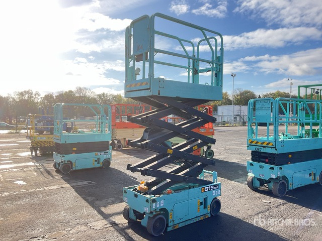 Piattaforma a pantografo 2019 JCB S1930E Electric Scissor Lift: foto 1