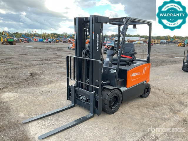 2023 Doosan B25X-7 PLUS 2023 Doosan B25X-7 PLUS 2500 kg Electric Forklift - (Unused) Electric Forklift - Carrello elevatore elettrico: foto 2 2023 Doosan B25X-7 PLUS 2023 Doosan B25X-7 PLUS 2500 kg Electric Forklift - (Unused) Electric Forklift - Carrello elevatore elettrico: foto 2
