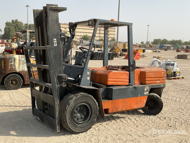 1995 Toyota 5FDA50 5 ton (Inoperable) Forklift - Carrello elevatore diesel: foto 2 1995 Toyota 5FDA50 5 ton (Inoperable) Forklift - Carrello elevatore diesel: foto 2