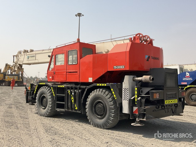 2002 Tadano TR300 EX 30 ton 4x4x4 Rough Terrain Crane - Gru fuoristrada: foto 4 2002 Tadano TR300 EX 30 ton 4x4x4 Rough Terrain Crane - Gru fuoristrada: foto 4