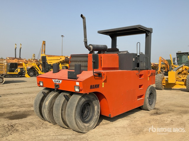 2003 Hamm GRW18 8 Wheel Pneumatic Roller - Rullo gommato: foto 2 2003 Hamm GRW18 8 Wheel Pneumatic Roller - Rullo gommato: foto 2